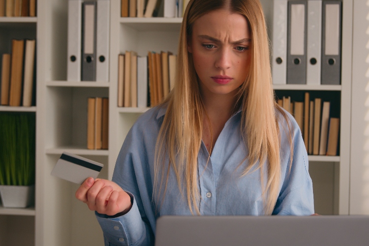 Turističke online prijevare