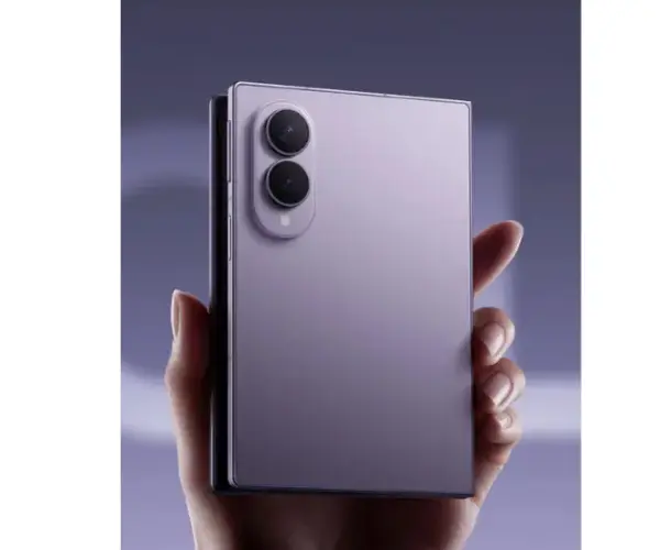 Samsung Galaxy Fold8 dizajn
